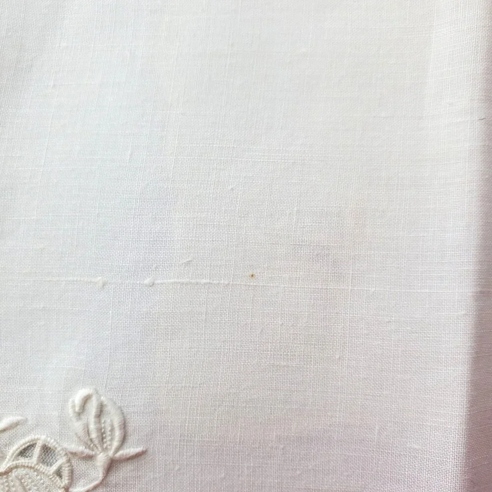 6 VTG Linen Embroidered Scalloped Edge Cocktail Napkins White Floral appliqué